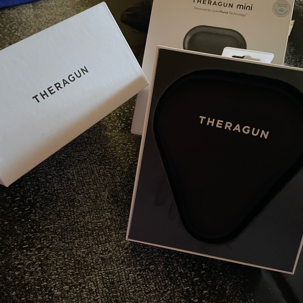 THERAGUN mini massager